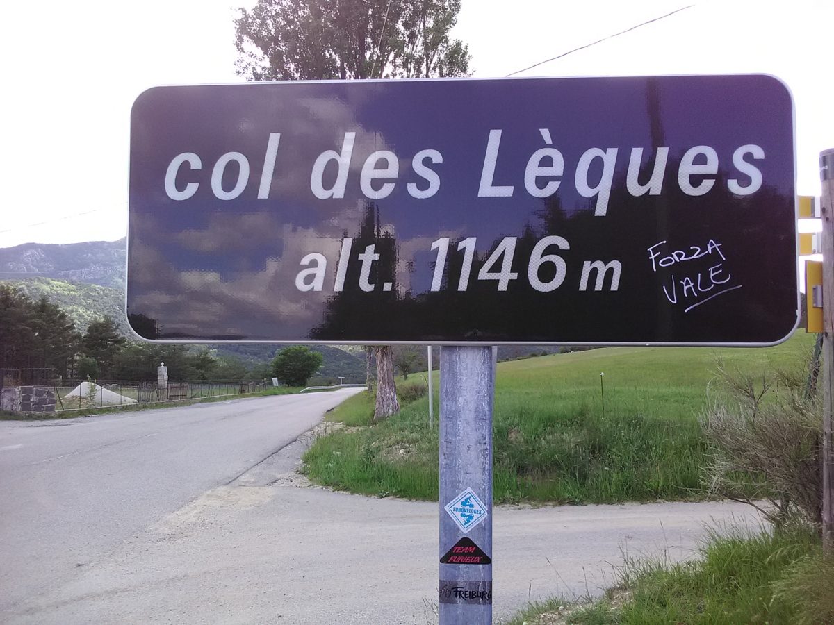 The pass of Lèques, departure of mountain bike circuits